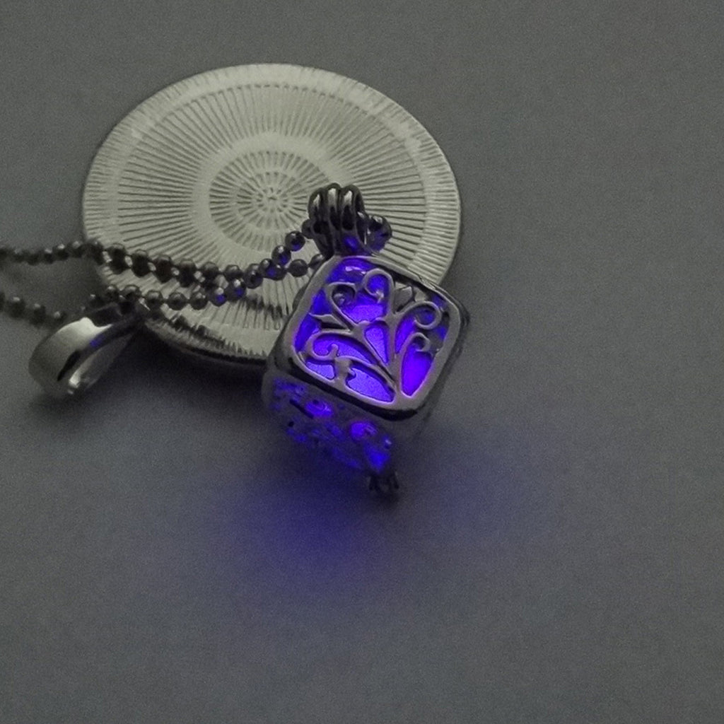 Glow in the dark Tree Of Life necklace